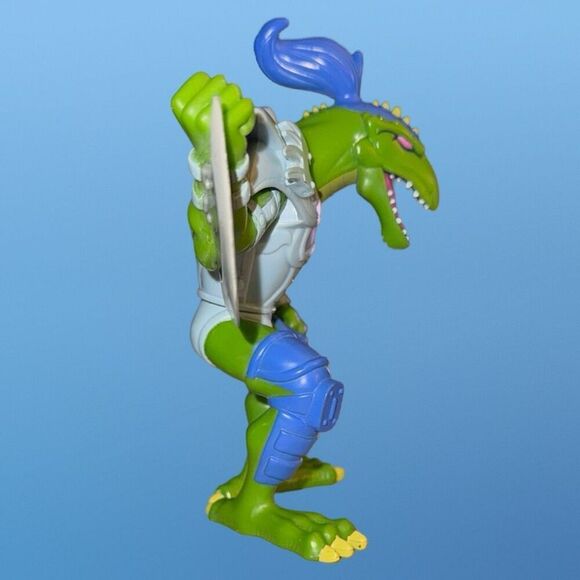 Vintage Kazuki Takahashi Yu-Gi-Oh Rude Kaiser Marik Ishtar Anime Figures Toy 6” - Picture 8 of 14